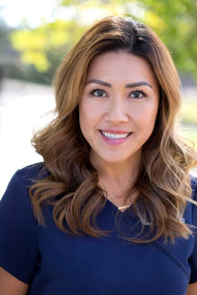 Family Dentists Buffalo Grove, IL 60089 Meet Creekside Dental Team