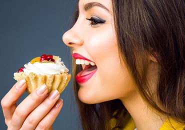 The Top 10 Worst Foods for Your Teeth